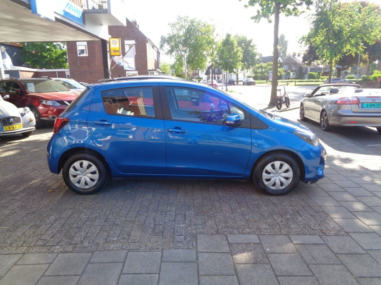 Toyota-Yaris-13